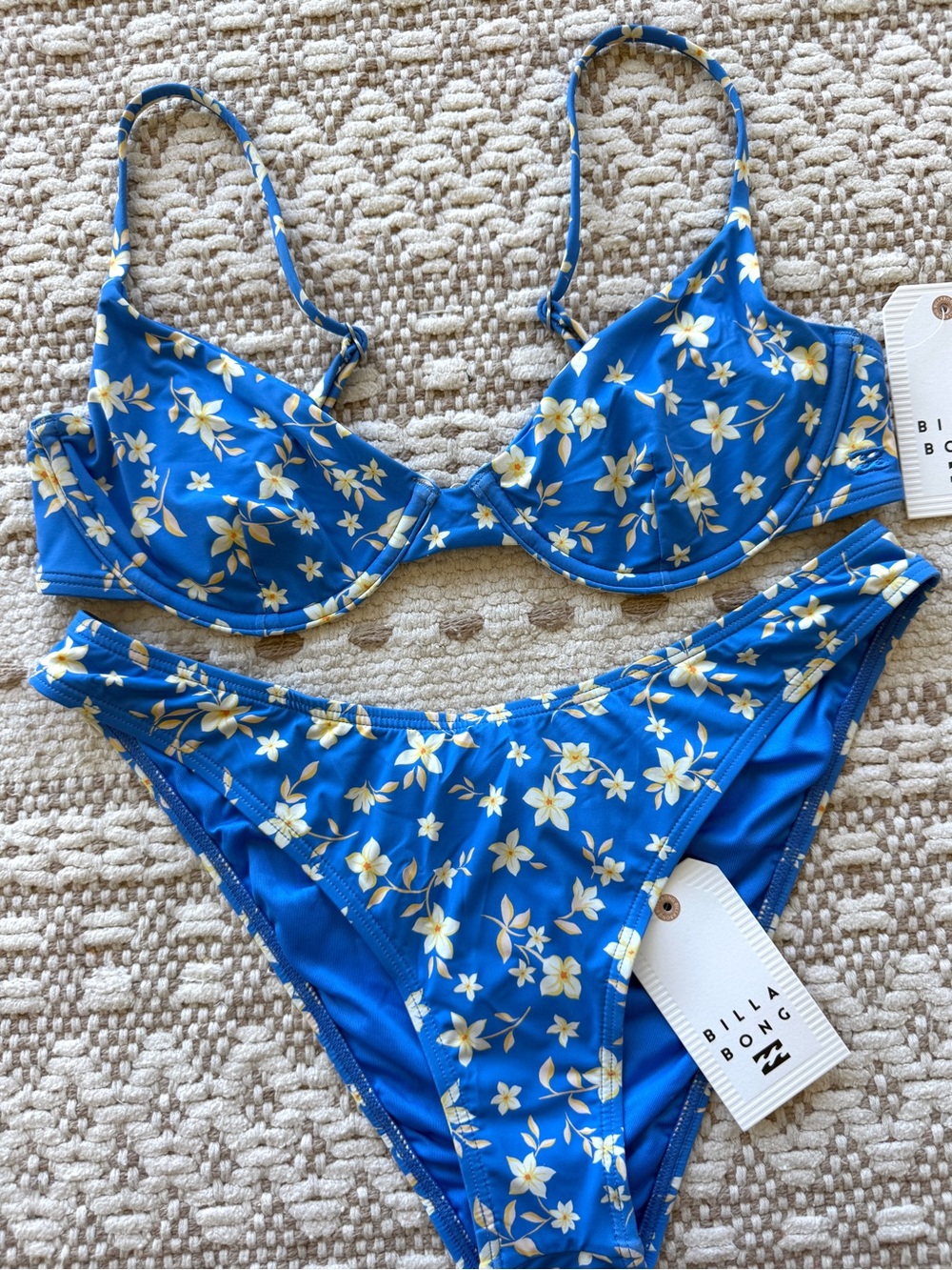 🔥🔥 UNRELEASED - BILLABONG - DAY DRIFTIN DEMI UNDERWIRE HIKE BIKINI SET🔥🔥